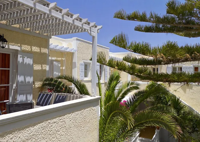 Apartmanhotel Dolphins 3*