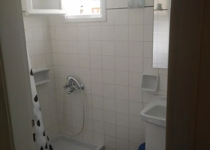 Dolphins Apartmanhotel 3*