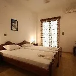Aparthotel Dolphins