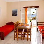 Aparthotel Dolphins 3*