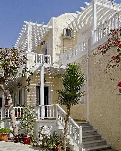 دولفينز 3* Kamári