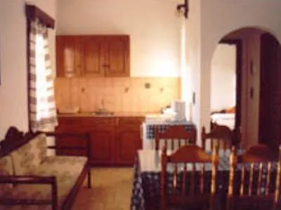 دولفينز Kamári