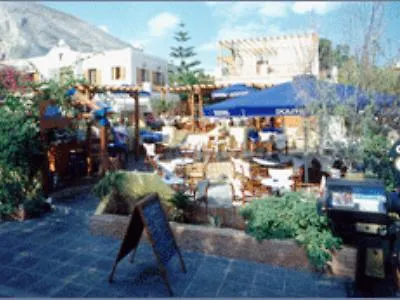 دولفينز 3* Kamári